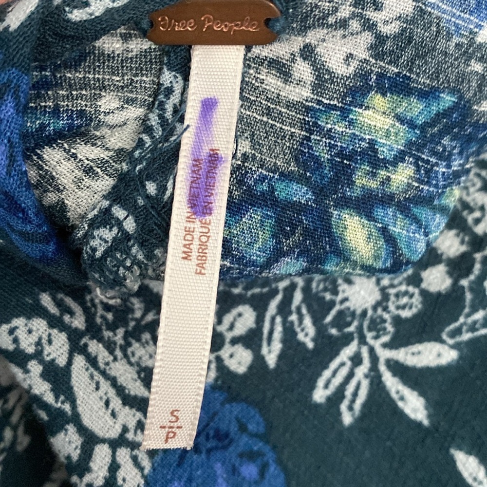 Free People Smooth Talker. Size Small - Picture 5 of 7